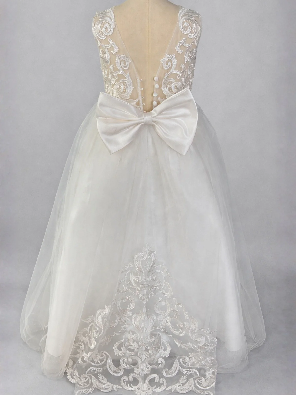 Gala Night Lacey Train Tulle Communion Gown - Image 4